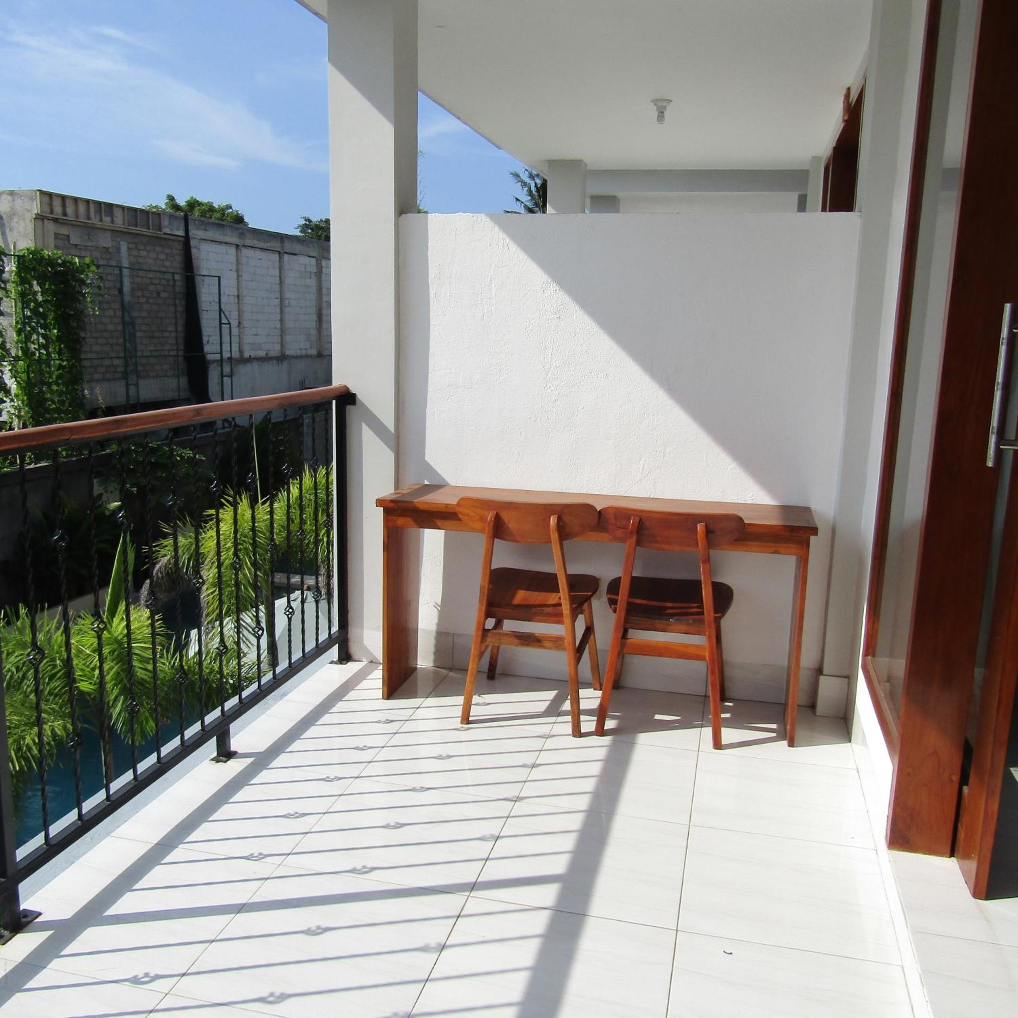 De Padma Gili Air Hotel Exterior photo
